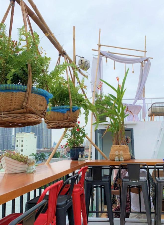 Cherry - Thao Dien Centre 5* Ho Chi Minh City